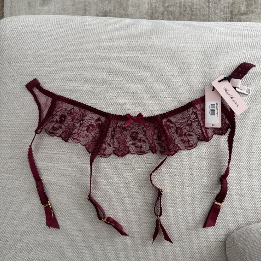 Agent Provocateur Jayce Burgundy Suspender Garter Belt – Size 3 (Fits Small)